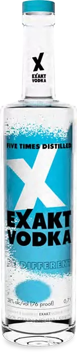 A 0.7 liter bottle of Exakt Vodka in the basic version.